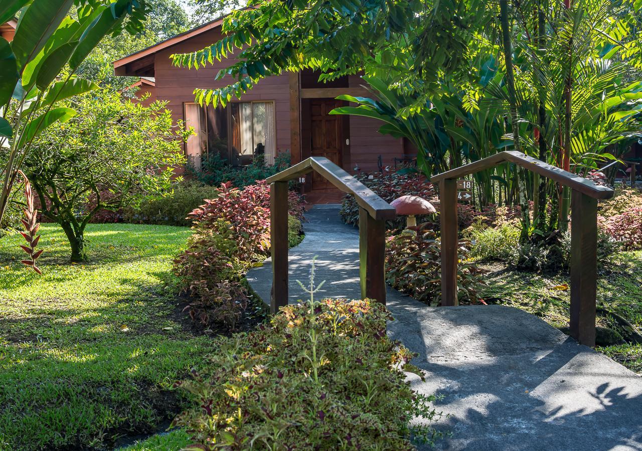 Hotel El Silencio Del Campo La Fortuna Exterior photo